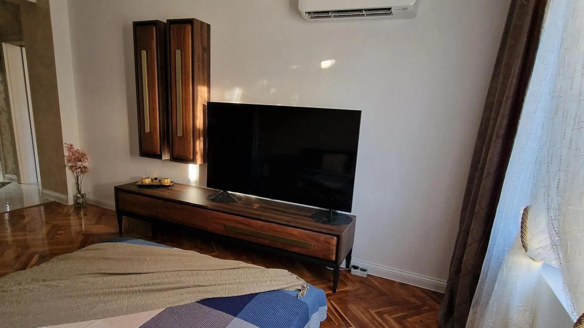 Apartment Apart Ester Burgas City